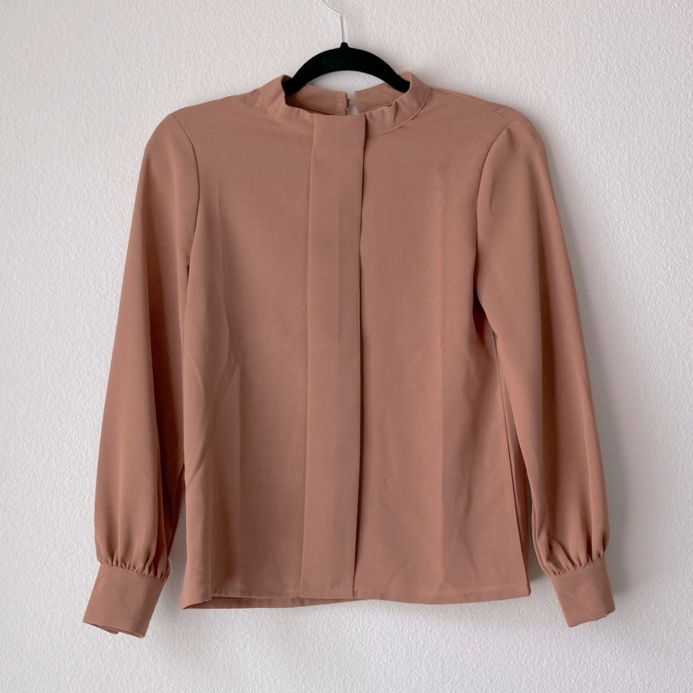 Neutral Long Sleeved Professional Blouse - New Without Tag - Size S